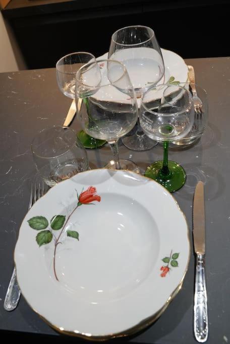Au Refuge Des Amoureux Avec Baignoire Balneo 2 Personnes Apartment Sélestat